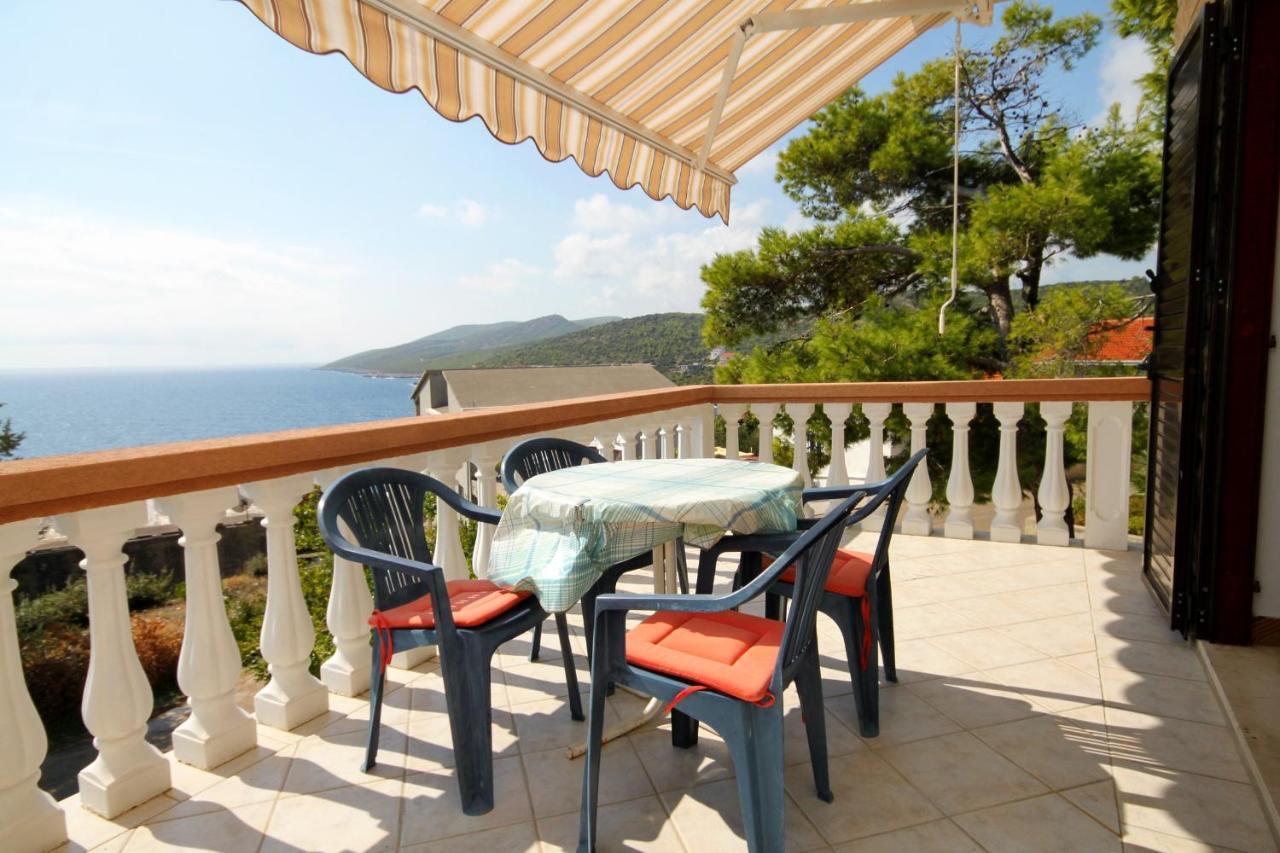 Apartments With A Parking Space Zavalatica, Korcula - 4453 Екстер'єр фото
