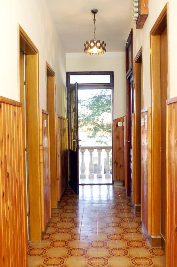 Apartments With A Parking Space Zavalatica, Korcula - 4453 Екстер'єр фото